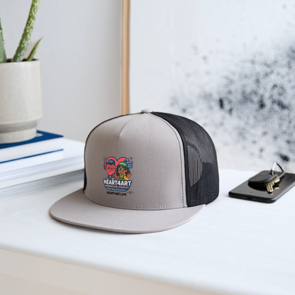 HEART4ART ANIMATION STUDIOS Trucker Hat - gray/black