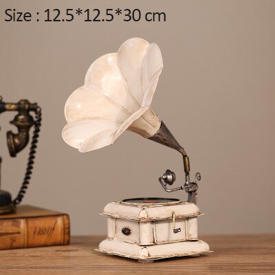 Retro Gramophone Model European Ornaments Gramophone Decoration Iron Record Player Model Crafts Home Ornaments Home Decorations
