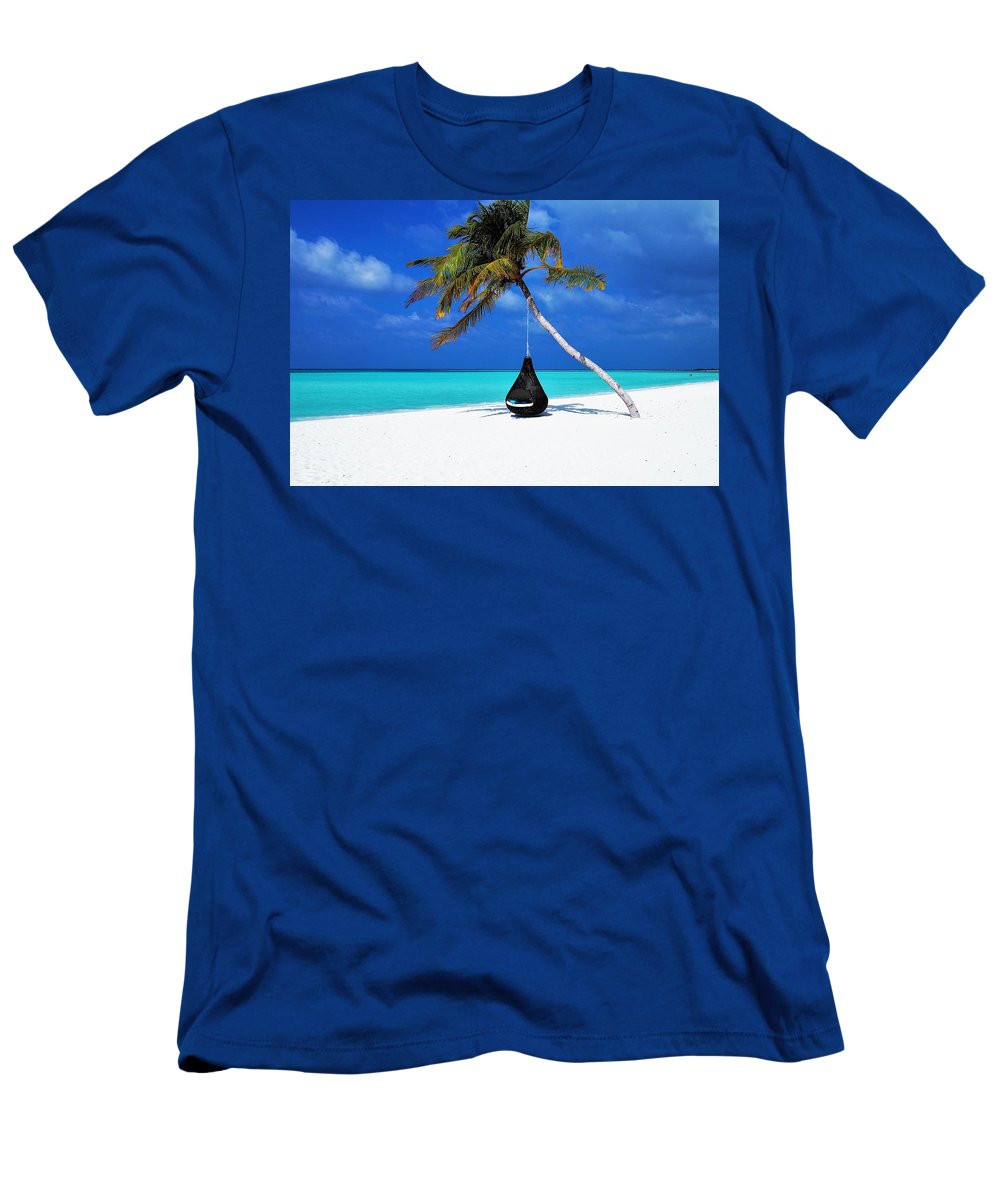 Beach - Men's T-Shirt (Athletic Fit)
