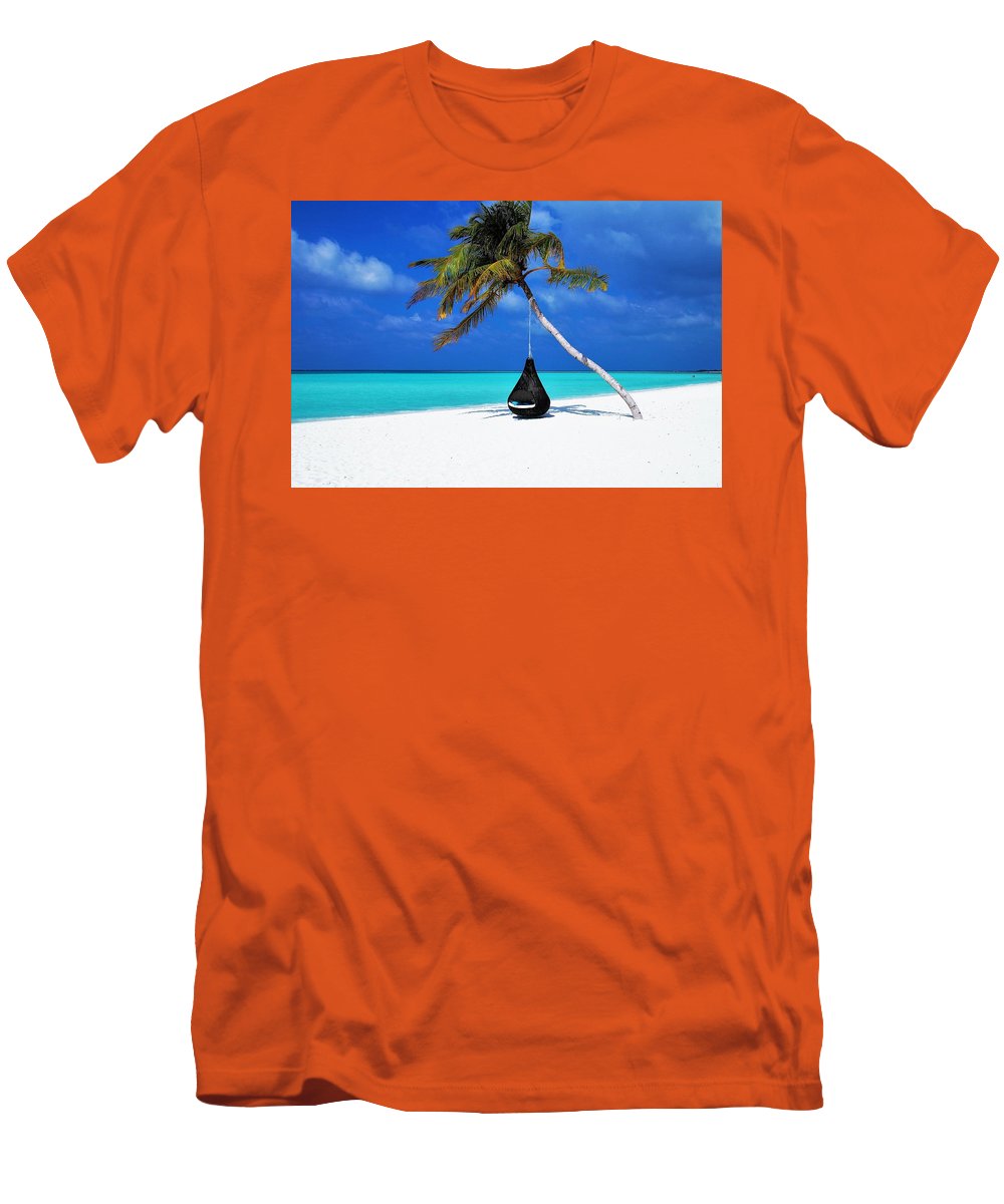 Beach - Men's T-Shirt (Athletic Fit)