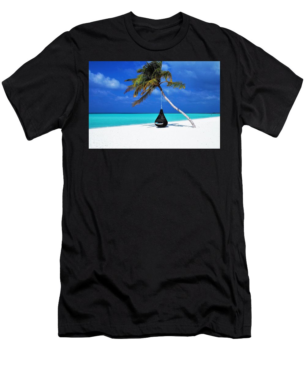 Beach - Men's T-Shirt (Athletic Fit)