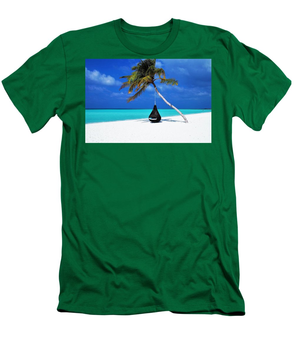 Beach - Men's T-Shirt (Athletic Fit)